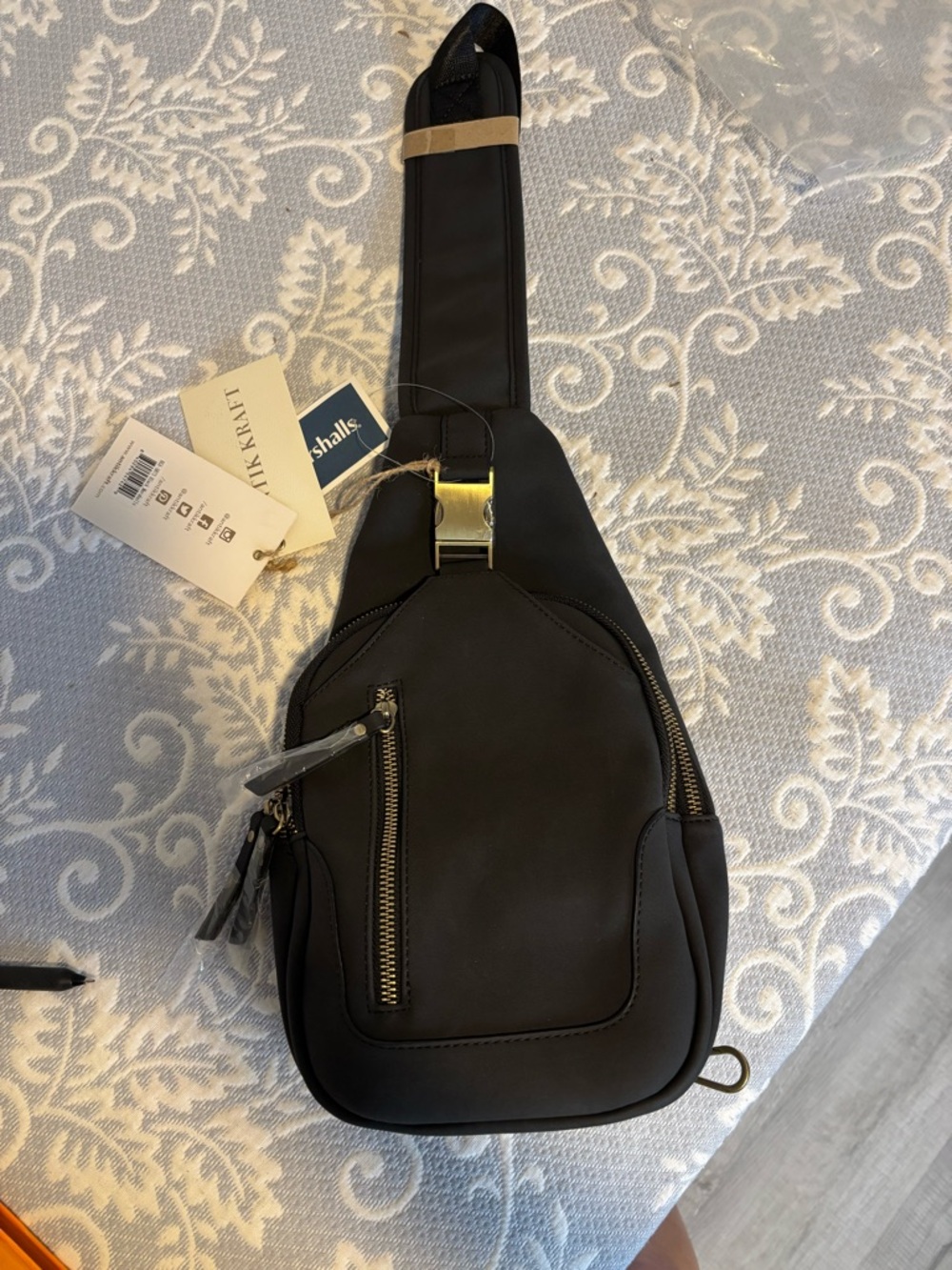 Unknown Brand Black Unisex Sling Crossbody Bag